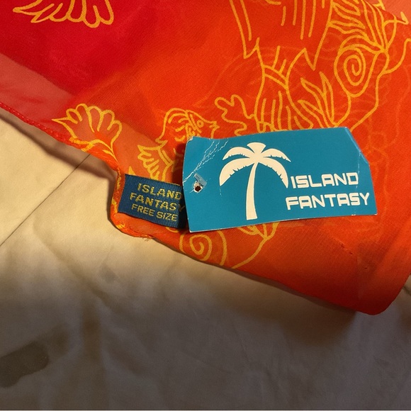 Vibrant Multicolor Fish Pattern Scarf - Picture 6 of 8